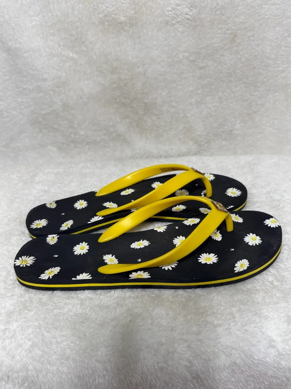Kate Spade Daisy Print Flip Flops Thongs Sandals Black Yellow Size 10